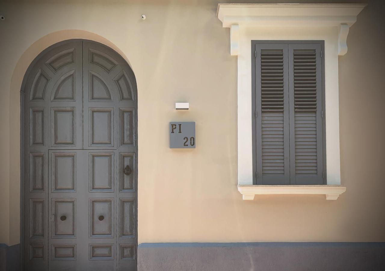 Satyria Apartments Taranto Kültér fotó
